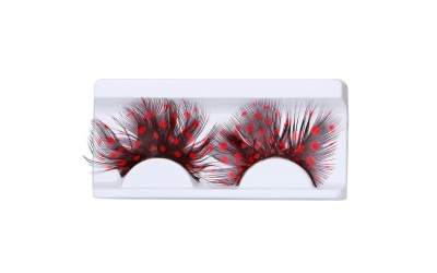 eyelashes_black_red_dots