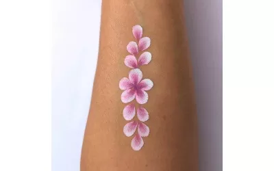3_petal_no4_traits