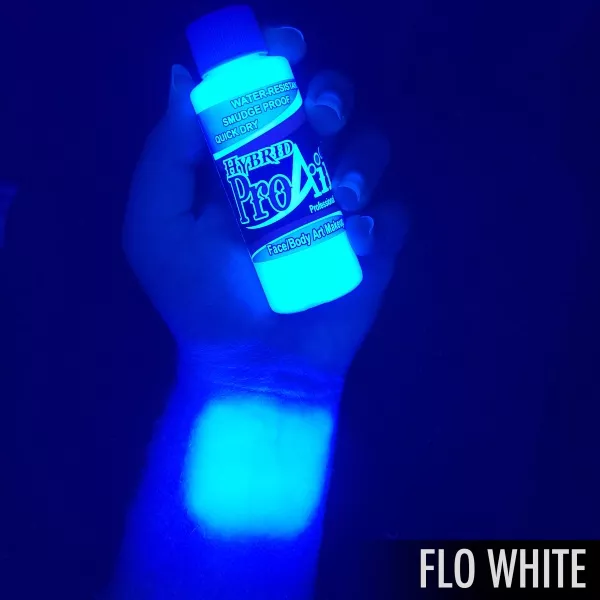 flo_white_glow